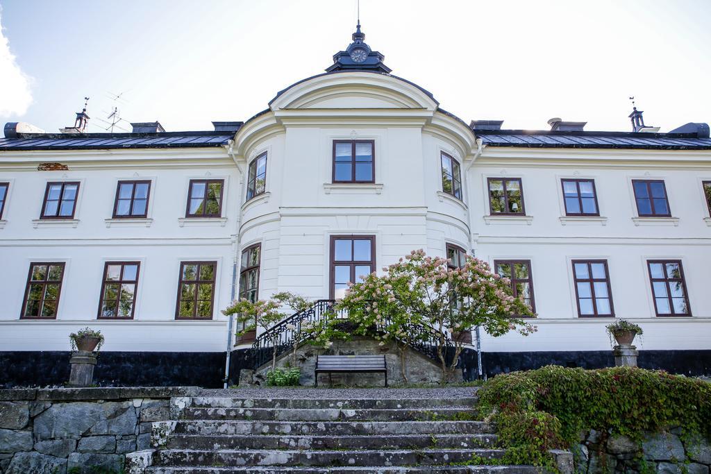 Kaggeholms Slott Bed & Breakfast Ekero ภายนอก รูปภาพ