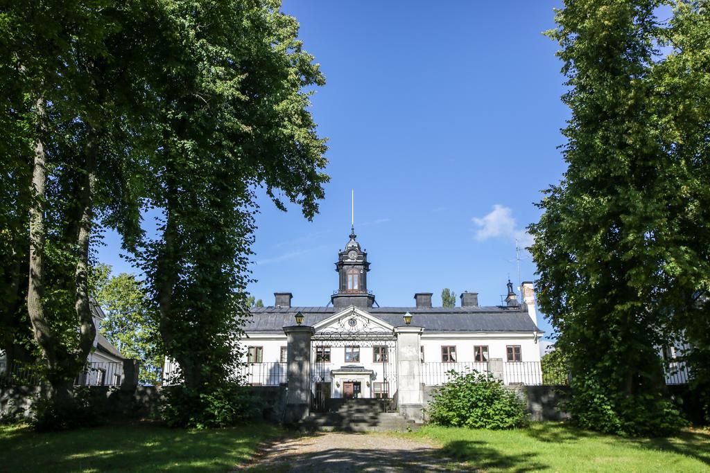 Kaggeholms Slott Bed & Breakfast Ekero ภายนอก รูปภาพ