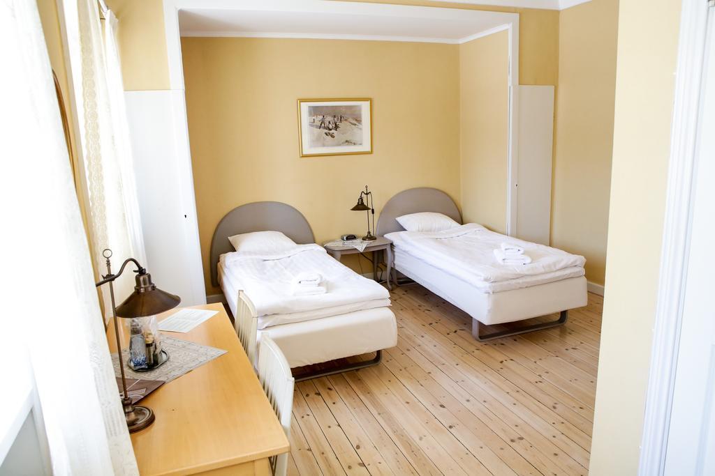 Kaggeholms Slott Bed & Breakfast Ekero ภายนอก รูปภาพ